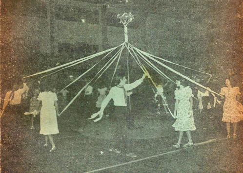 Dança das Fitas de Paraty IFFF 1974.jpg