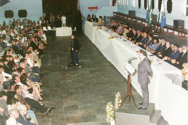 MC Brasil Rumo...  foto ginásio Aquidabã 12.1999.jpg